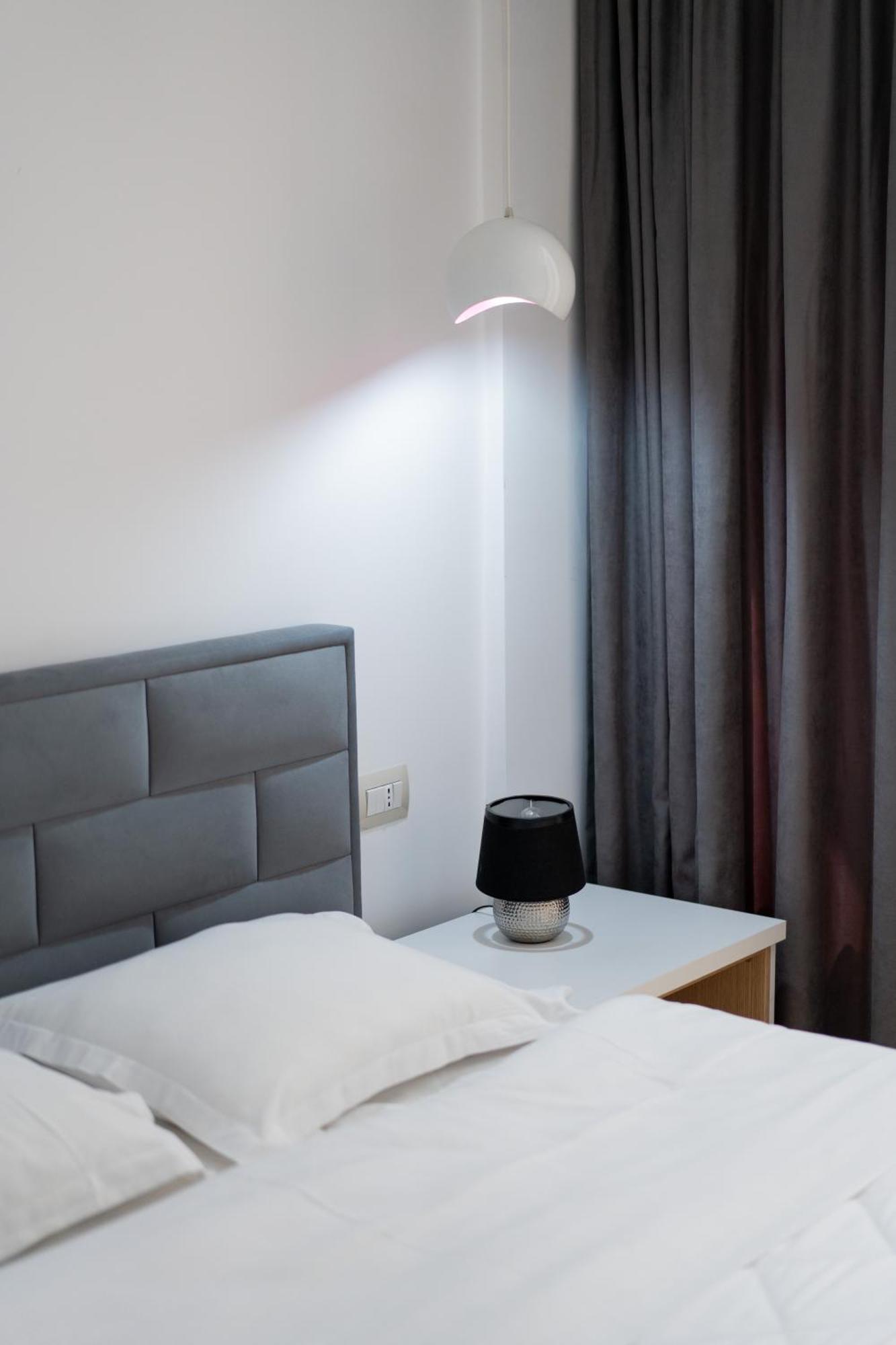 Cosy Urban Central Apartment Tiran Dış mekan fotoğraf